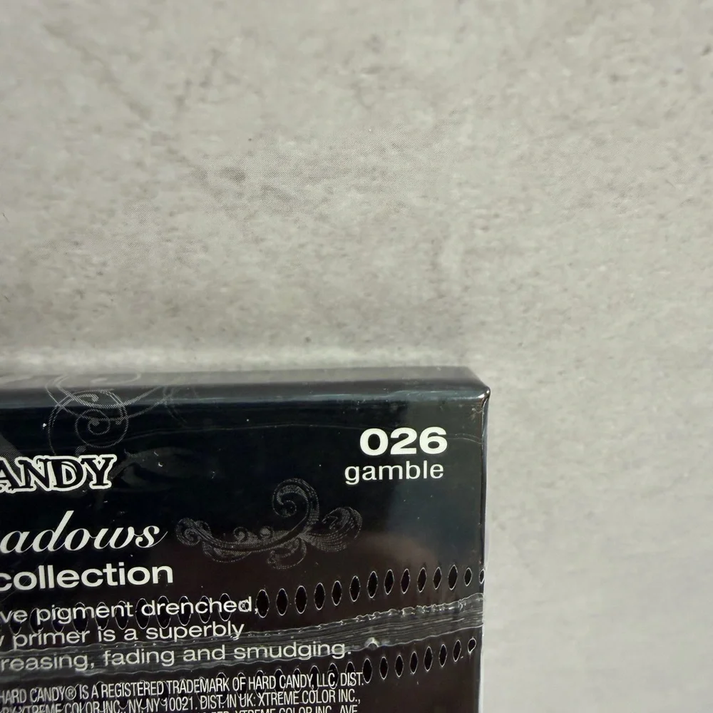 🩷5/$10Hard Candy Eyeshadow Palette - Black and Brown